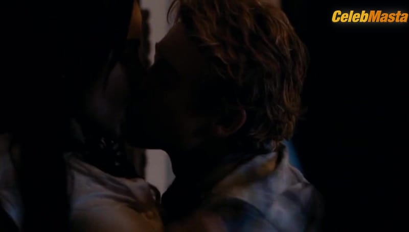 Sanaa Lathan's Sexy Scene from Something New