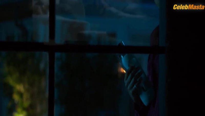 Regina Hall's Sexy Scene from When The Bough Breaks