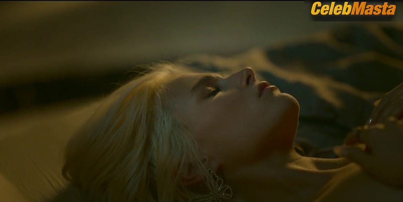 Valentina Zenere and Mirela Balic's Tits Scene in Elite