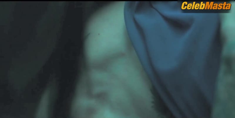 Amaia Aberasturi, Begona Vargas, Lola Rodriguez, Nona Sobo and Dariam Coco's Sexy Scene in Welcome To Eden
