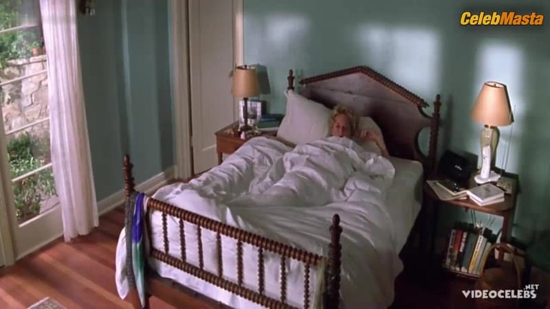 Meg Ryan's Sexy Scene from City Of Angels
