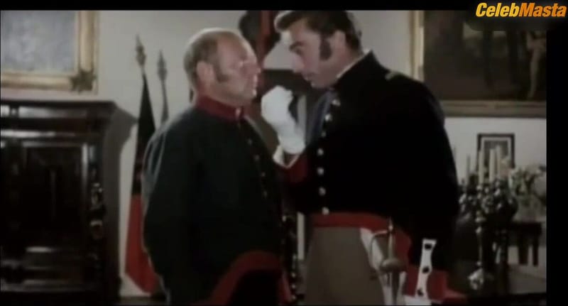 Edwige Fenech's Ass, Tits Scene from Alle Katzchen Naschen Gern