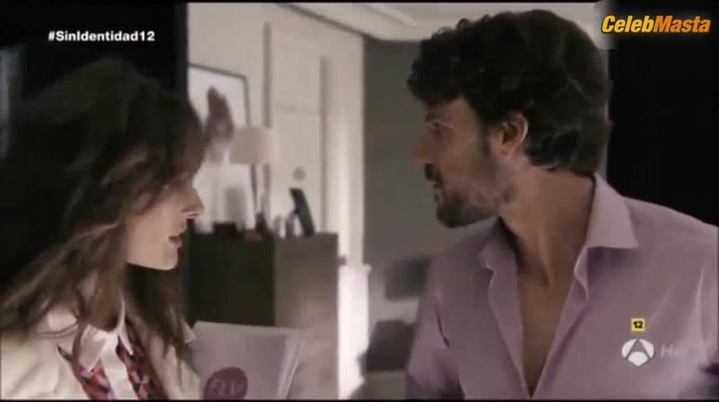 Megan Montaner Ass, Tits Scene from Sin Identidad