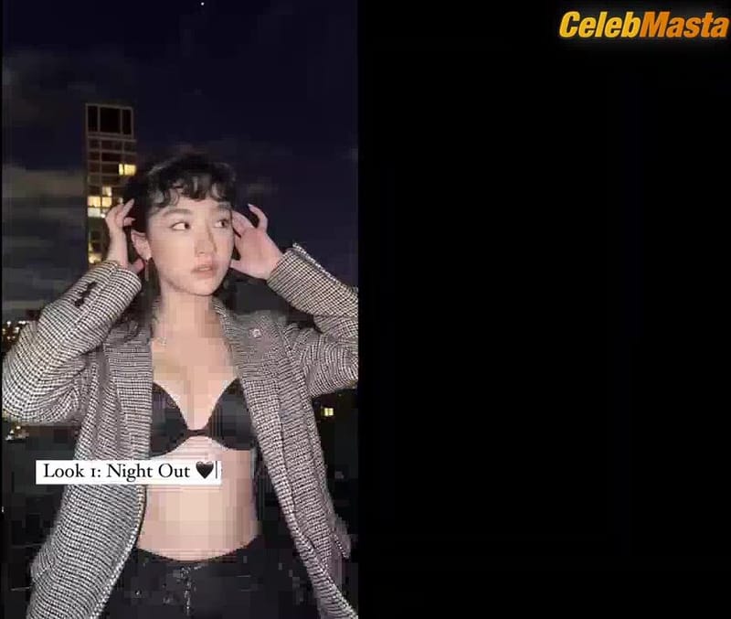 Minnie Mills Tits Scene from Minnie Mills Instagram / Tiktok