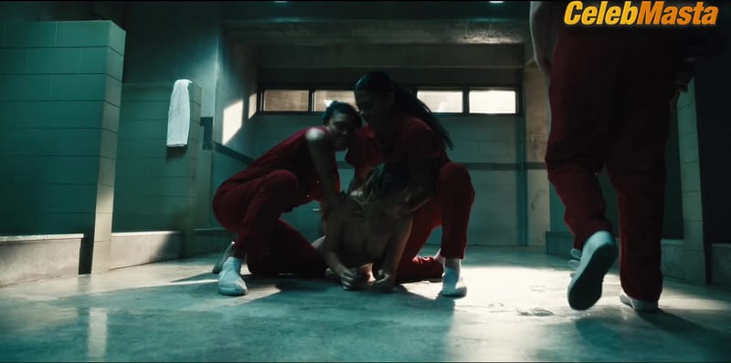 Gaite Jansen's Butt and Breasts Scene in Jett
