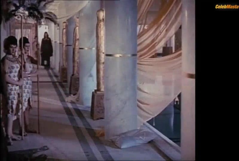 Sophia Loren Swimsuit Scene from Due Notti Con Cleopatra