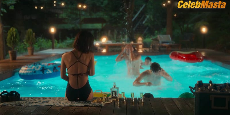 Go Min-si Shows Sexy Scene in The Frog