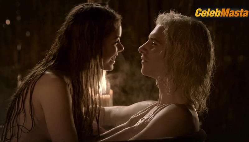 Roxanne McKee's Boobs Scene from Game Of Thrones