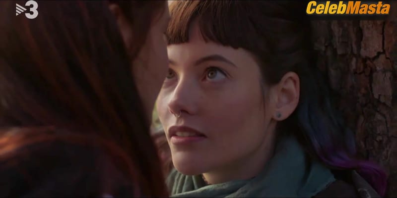Asia Ortega and Mireia Oriol's Lesbian Scene from The Hockey Girls