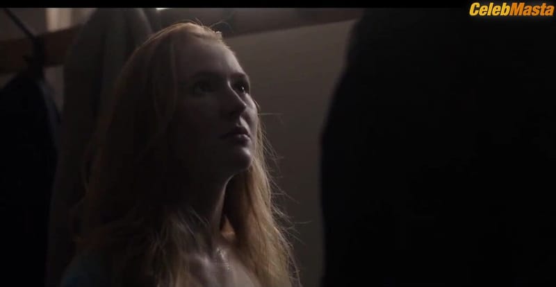 Gina Alice Stiebitz's Booty, Boobs Scene in Dark