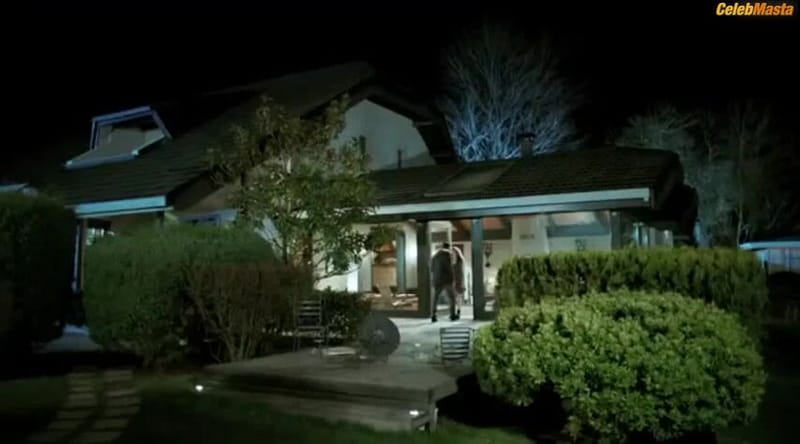 Elcin Sangu Sex Scene from Kiralik Ask