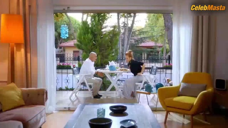 Elcin Sangu Sex Scene from Mutluluk Zamani
