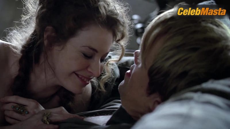 Esme Bianco Shows Boobs and Bush Scene in Game Of Thrones