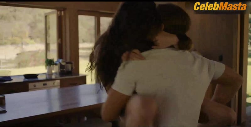 Phoebe Tonkin Shows Sex Scene in Two Years Later