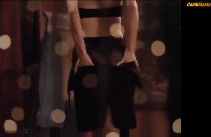 Elizabeth Mitchell's Ass, Tits Scene from Hollywood Palms