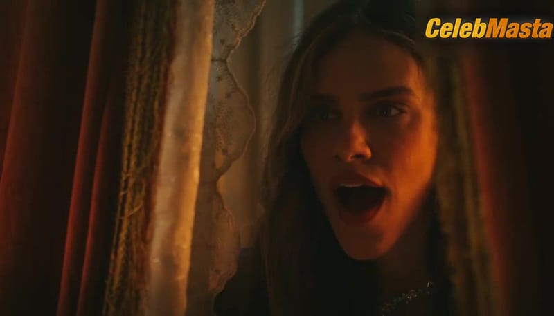 Isabelle Nassar and Grazi Massafera's Boobs Scene in Madam Beja