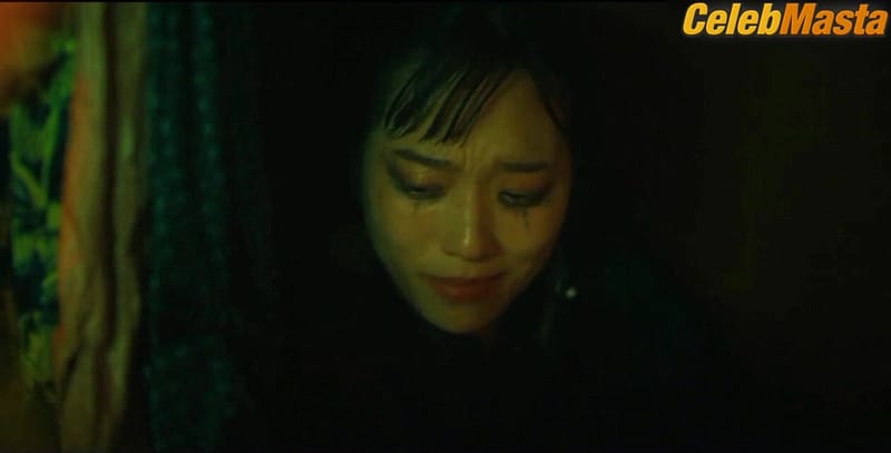 Geum Hannah's Sexy Scene from A Shop For Killers