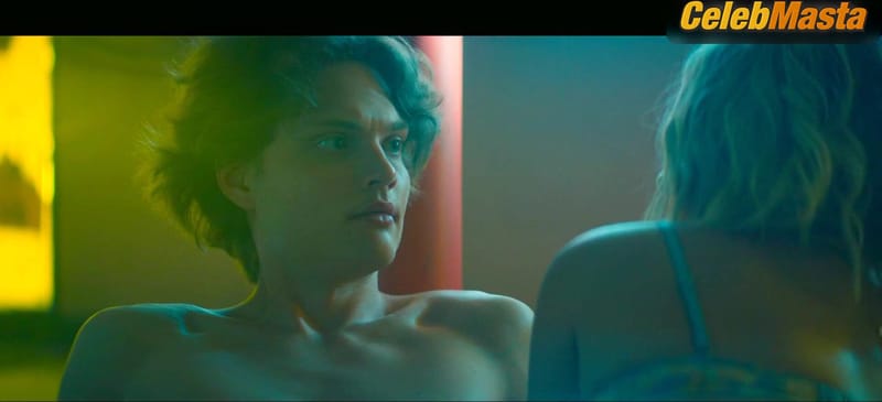 Lizze Broadway's Underwear Scene in Gen V