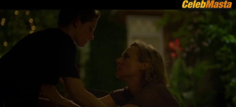 Diane Kruger and Kristen Stewart Lesbian Scene from J.t. Leroy