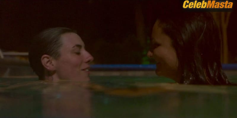 Emma Grace Myers and Libby Larkin's Lesbian Scene in Pretenders