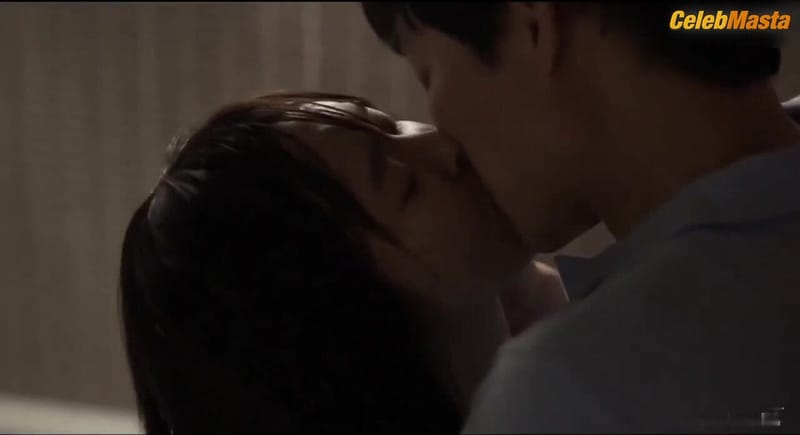 Bae Seul-ki Tits Scene from Door To The Night