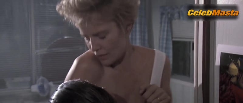 Jessica Lange's Tits Scene in Cape Fear