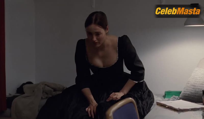 Renate Reinsve's Sex Scene from Sentimental Value