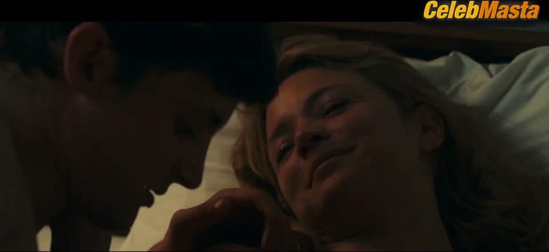 Virginie Efira Tits, Bush Scene from Un Amour Impossible