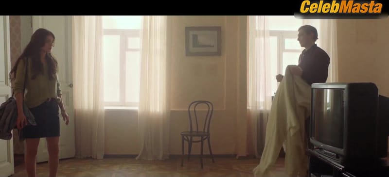 Anna Chipovskaya Sex Scene from Kto-nibud Videl Moyu Devchonku?