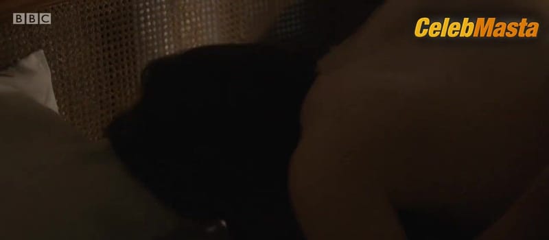 Elisabeth Moss Underwear,Tits Scene from Top Of The Lake