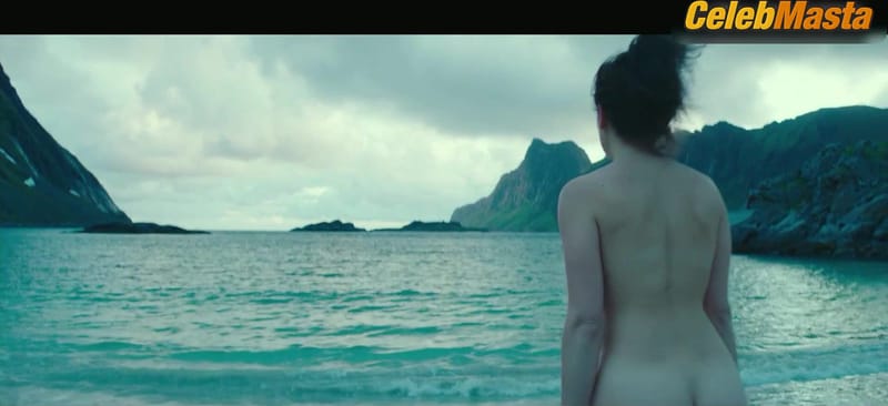 Jenny Slate Tits, Ass Scene in The Sunlit Night