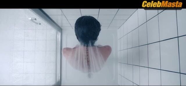 Margaret Qualley and Demi Moore's Underwear, Butt Scene from The Substance