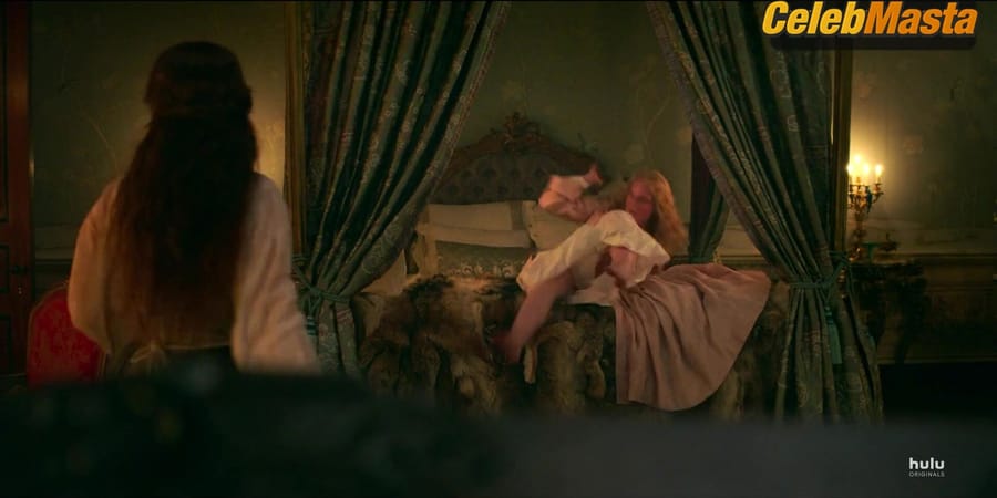 Elle Fanning Sultry Scene in The Great