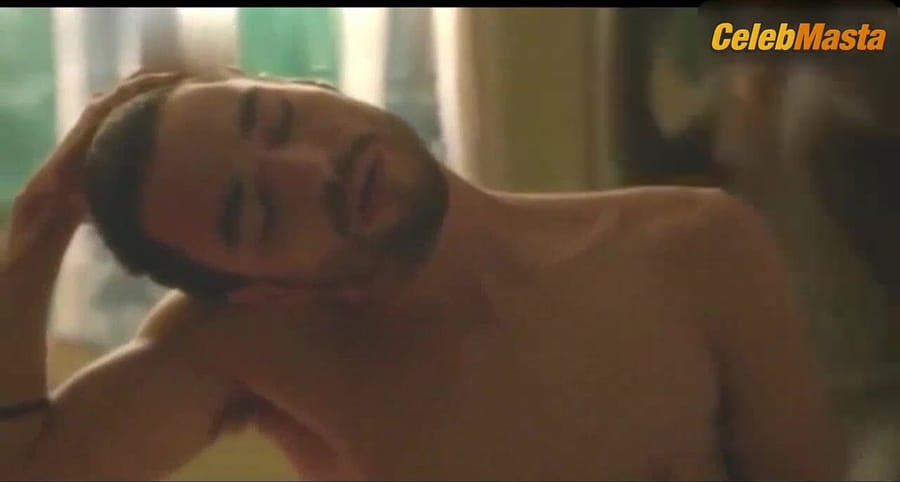 Leticia Colin's Sex Scene from Ponte Aerea