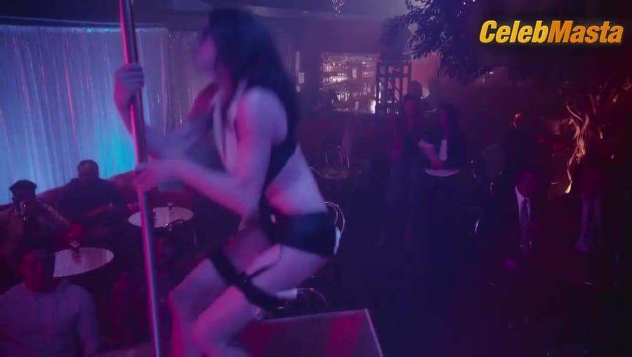 Amber Goldfarb's Sexy Scene in The Bold Type