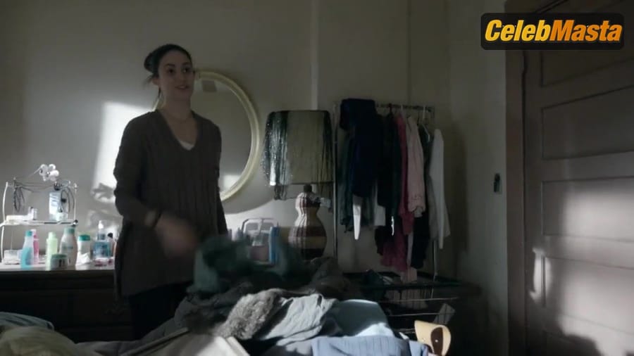 Emmy Rossum Shows Underwear Scene in Shameless