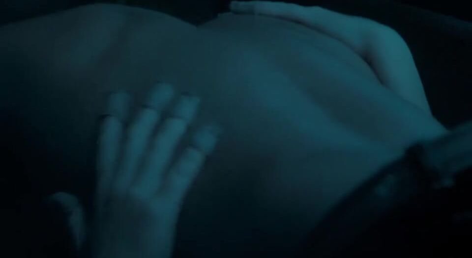 Jennifer Lawrence Goes Fully Naked In Full Nude Scene From Die - Photo 1 of 5 photo 5