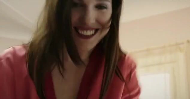 Verena Altenberger Sex Scene Video Showing Legs And Butt In - Photo 2 of 5