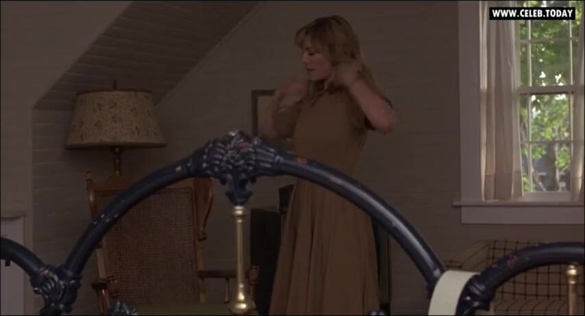 Kim Cattrall ’s Topless Nude Scene In Meet Monica - Photo 2 of 5 photo 5