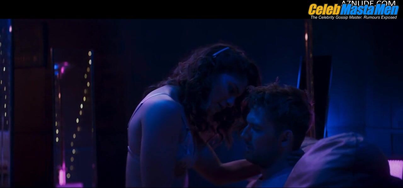 Shakira Barrera ’s Cleavage And Boobs Scene In - Photo 2 of 5 photo 5