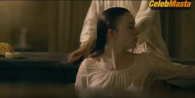Benedetta Porcaroli Sydney Sweeney And Sexy Scene From Immaculate - Photo 1 of 5 photo 3