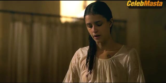 Benedetta Porcaroli Sydney Sweeney And Sexy Scene From Immaculate - Photo 1 of 5 photo 5