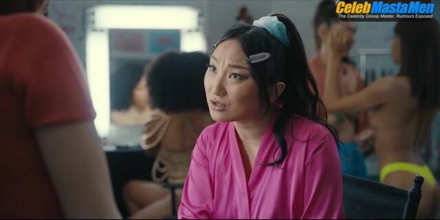 Poppy Liu Topless Nude Dressing Room Scene In Hacks - Photo 1 of 5 photo 4