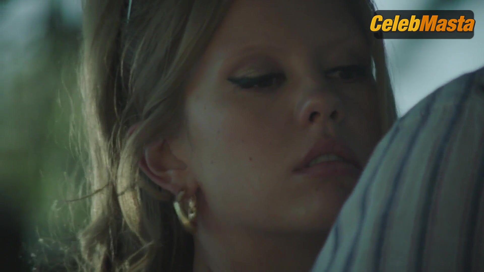 Mia Goth Reveals Boobs Scene In Infinity Pool - Photo 1 of 5 photo 4