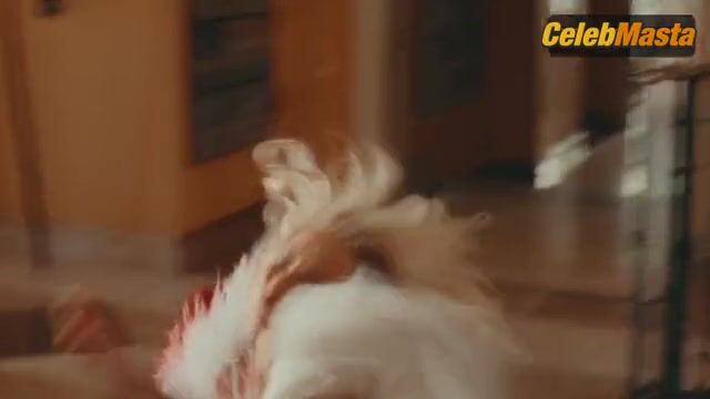 Jenna Ortega Sabrina Carpenter And Underwear Scene From - Photo 2 of 5 photo 4