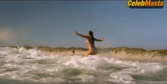 Madelyn Cline Swimsuit Scene In Outer Banks - Photo 3 of 5 photo 2
