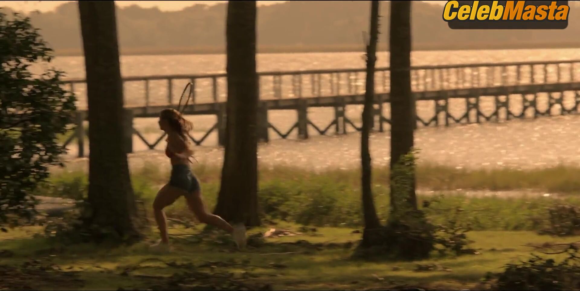 Madelyn Cline Bares Swimsuit Scene In Outer Banks - Photo 1 of 5 photo 2