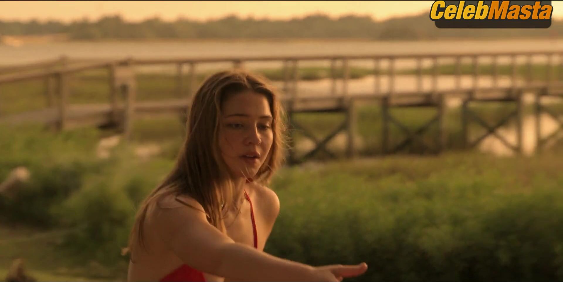 Madelyn Cline Bares Swimsuit Scene In Outer Banks - Photo 1 of 5 photo 4