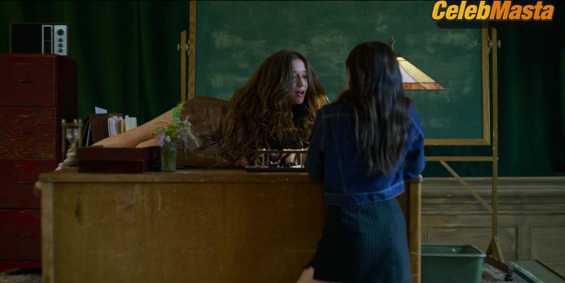 Gideon Adlon Jenna Ortega And ’s Lesbian Scene From - Photo 3 of 5 photo 4