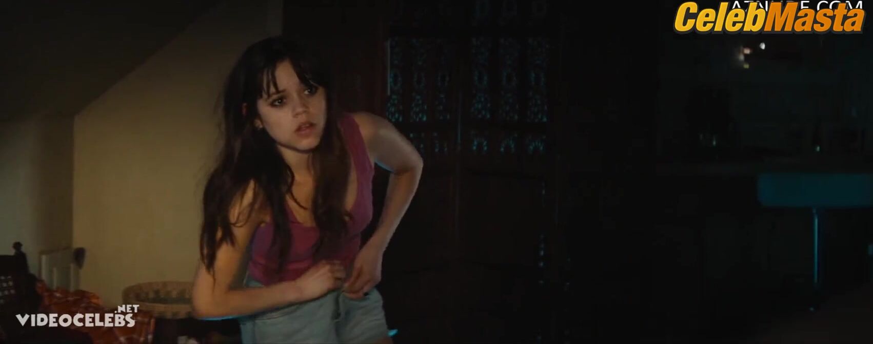 Jenna Ortega Tits, Underwear Scene From Finestkind - Photo 2 of 5 photo 4
